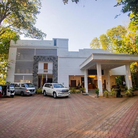 Hotel Eden Garden Sigiriya Exterior photo